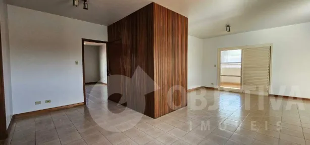 Cobertura com 3 Quartos para alugar, 240m² no Saraiva, Uberlândia