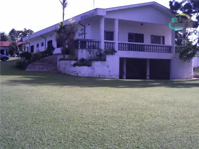Fazenda/Sítio com 4 Quartos à venda, 600m² no Monte Carlo, Americana