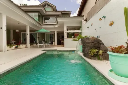 Casa de Condomínio com 4 Quartos para alugar, 360m² no Vargem Grande, Rio de Janeiro