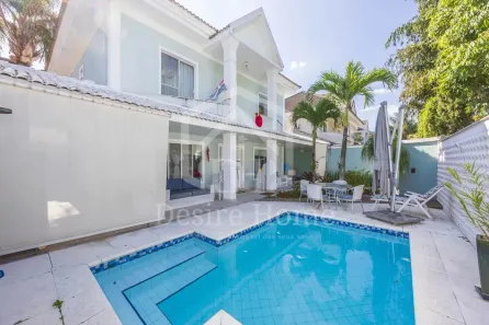 Casa com 3 Quartos à venda, 267m² no Recreio dos Bandeirantes, Rio de Janeiro
