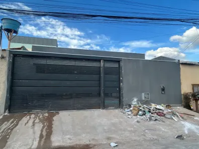 Casa com 3 Quartos à venda, 250m² no Ceilândia Sul, Brasília