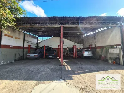 Galpão/Depósito/Armazém à venda, 213m² no Jardim Umarizal, São Paulo
