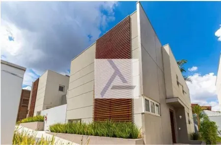 Casa de Condomínio com 3 Quartos à venda, 600m² no Chácara Santo Antônio (Zona Sul), São Paulo