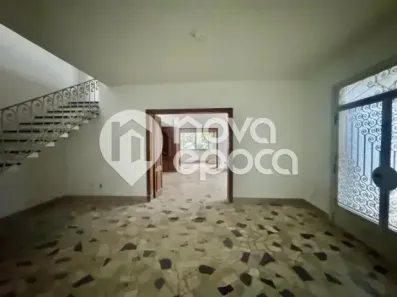 Casa com 5 Quartos à venda, 407m² no Urca, Rio de Janeiro