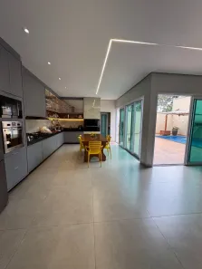 Casa com 4 Quartos à venda, 186m² no Plano Diretor Sul, Palmas
