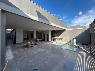 Casa com 3 Quartos à venda, 250m² no Ceilândia Sul, Brasília