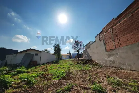 Lote/Terreno à venda, 300m² no Parque Residencial Imigrantes, Holambra