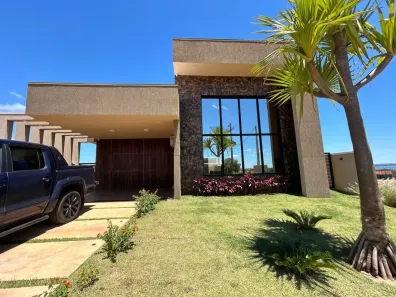 Casa com 4 Quartos à venda, 480m² no Condomínio Riviera de Santa Cristina XIII, Paranapanema