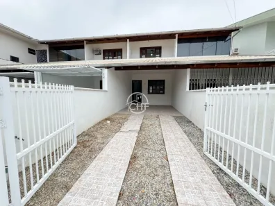 Casa com 2 Quartos à venda, 100m² no Souza Cruz, Brusque