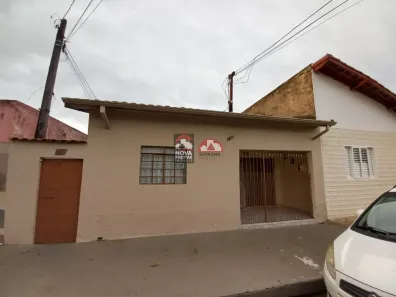 Casa com 2 Quartos à venda, 180m² no Santo Antônio, Lorena