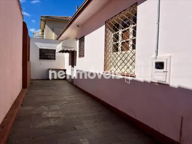 Casa com 2 Quartos para alugar, 106m² no Carlos Prates, Belo Horizonte