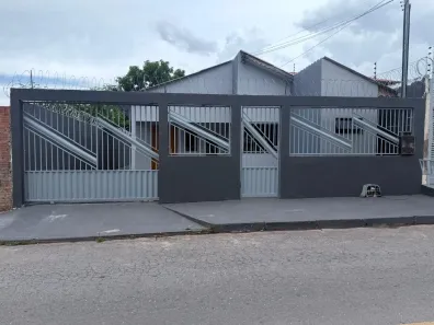 Casa com 2 Quartos à venda, 104m² no Nossa Senhora Aparecida, Cuiabá