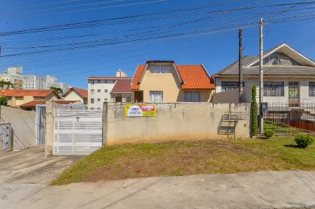 Sobrado com 3 Quartos à venda, 150m² no Santa Cândida, Curitiba