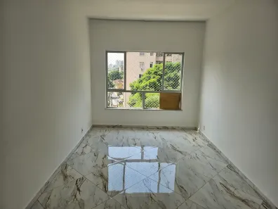 Apartamento com 2 Quartos para alugar, 75m² no Rio Comprido, Rio de Janeiro
