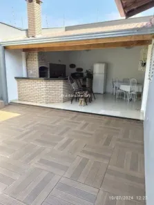 Casa com 3 Quartos à venda, 200m² no Jardim Astúrias, São José do Rio Preto