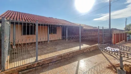 Imóvel Comercial com 3 Quartos à venda, 143m² no Leonor, Londrina