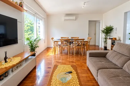 Apartamento com 2 Quartos à venda, 65m² no Santa Cecília, Porto Alegre
