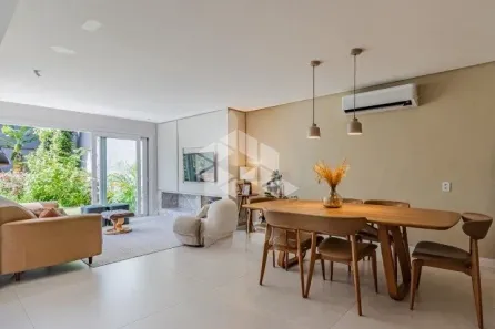 Apartamento com 2 Quartos à venda, 204m² no Chácara das Pedras, Porto Alegre