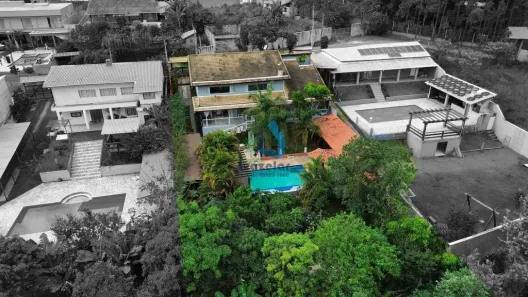 Fazenda/Sítio com 4 Quartos à venda, 1000m² no Dona Catarina, Mairinque