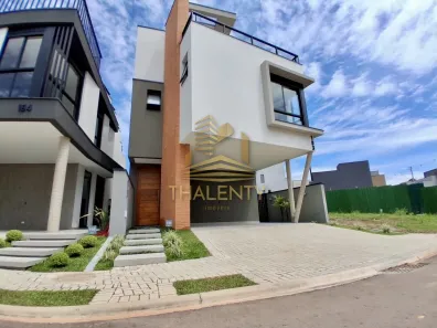 Casa de Condomínio com 3 Quartos à venda, 216m² no Santa Cândida, Curitiba