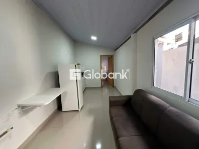 Kitnet com 1 Quarto para alugar, 25m² no Edgar Pereira, Montes Claros
