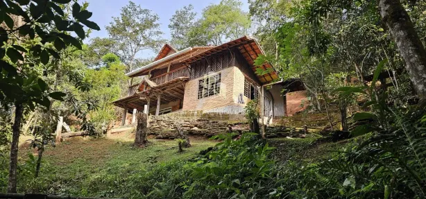 Fazenda/Sítio com 5 Quartos à venda, 5800m² no Morro da Cruz, Sabará