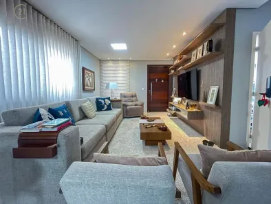 Casa de Condomínio com 3 Quartos para alugar, 221m² no Esperança, Londrina