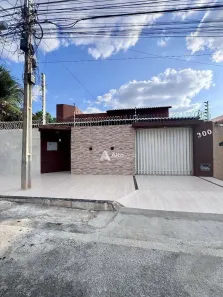 Casa com 3 Quartos à venda, 170m² no Planalto Treze de Maio, Mossoró