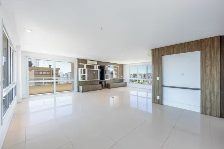 Apartamento com 3 Quartos à venda, 180m² no Auxiliadora, Porto Alegre