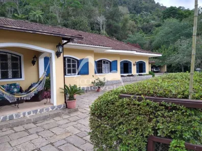 Casa com 6 Quartos à venda, 414m² no Araras, Petrópolis