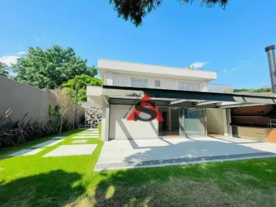 Sobrado com 4 Quartos para venda ou aluguel, 371m² no Alto de Pinheiros, São Paulo