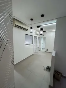 Sala Comercial à venda, 46m² no Vila Mathias, Santos