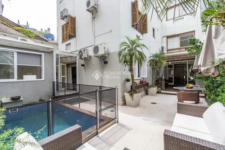 Apartamento com 2 Quartos à venda, 165m² no Chácara das Pedras, Porto Alegre