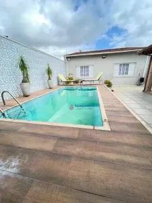 Casa com 3 Quartos à venda, 230m² no Vila Geny, Lorena