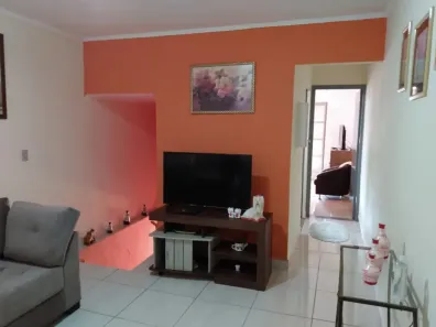 Casa com 2 Quartos para alugar, 75m² no Vila Mota, Bragança Paulista