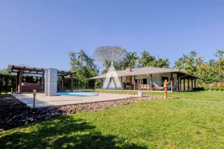 Fazenda/Sítio com 3 Quartos à venda, 352m² no Dona Francisca (Pirabeiraba), Joinville