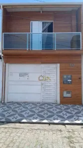Sobrado com 3 Quartos à venda, 250m² no Parque Santa Rosa, Suzano