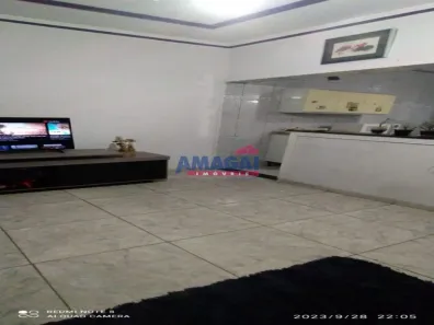 Sobrado com 3 Quartos à venda, 160m² no Parque dos Príncipes, Jacareí