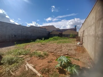 Lote/Terreno à venda, 360m² no Jardim Luz, Aparecida de Goiânia