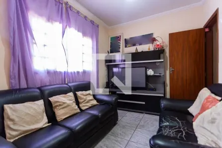 Casa com 3 Quartos à venda, 300m² no São Pedro, Osasco