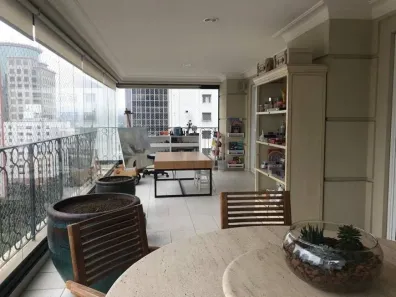 Apartamento com 3 Quartos para alugar, 278m² no Vila Nova Conceição, São Paulo