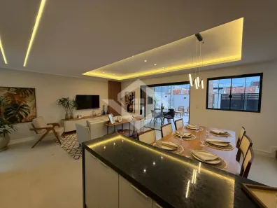 Casa de Condomínio com 4 Quartos à venda, 180m² no Guaratiba, Rio de Janeiro