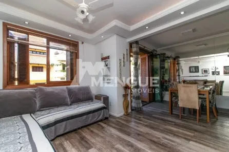 Casa com 3 Quartos à venda, 179m² no Jardim São Pedro, Porto Alegre