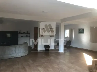 Fazenda/Sítio com 3 Quartos à venda, 380m² no Panorama, Uberlândia