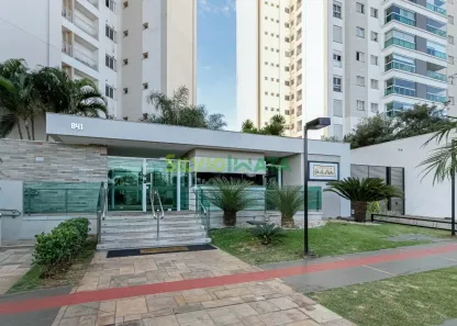 Apartamento com 3 Quartos para alugar, 87m² no Zona 08, Maringá