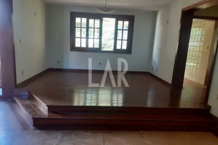 Casa com 4 Quartos à venda, 220m² no Esplanada, Belo Horizonte