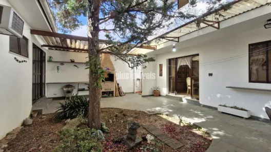 Casa com 4 Quartos à venda, 320m² no Vila Inah, São Paulo