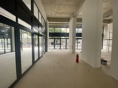 Ponto Comercial para alugar, 103m² no Condomínio Royal Park, São José dos Campos