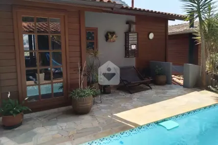 Casa com 6 Quartos à venda, 160m² no Cuiabá, Petrópolis