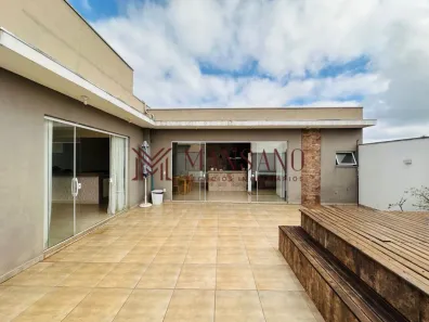 Casa de Condomínio com 3 Quartos à venda, 300m² no Centro, Piratininga